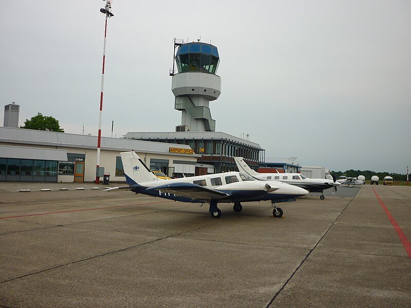 groningen airport terminal