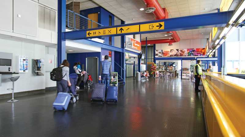 Maastricht Aachen Airport terminal