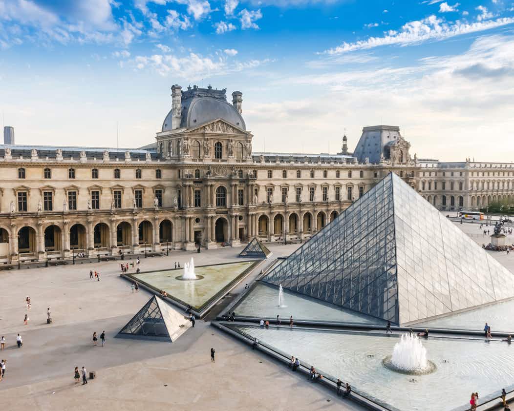 Paris City Tour - Louvre