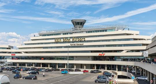 Taxi Amsterdam Köln Bonn Airport